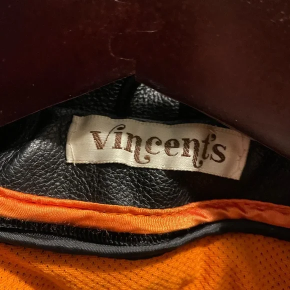 Women’s black leather biker jacket - Picture 4 of 8